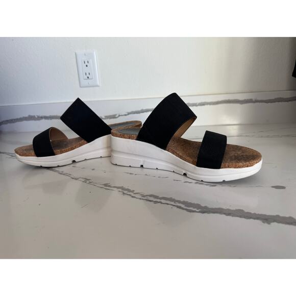Adrienne Vittadini Sport‎ Wedge Strap Sandals Size 9.5 Black - Picture 2 of 7